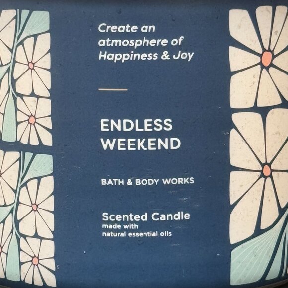 BBW Endless Weekend Bath & Body Works 3 Wick Candle - Picture 3 of 10